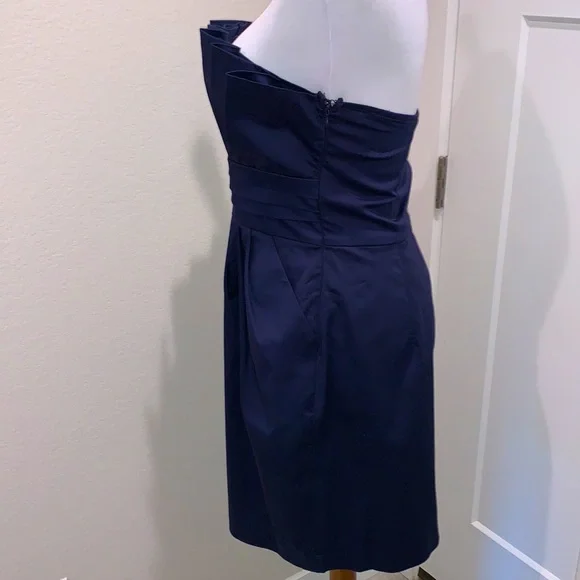 Snap Strapless Pleated Dress - Picture 10 of 17